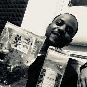 Meet your Posher, Sly